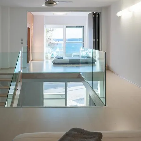 Seaside Maisonette In * Itea