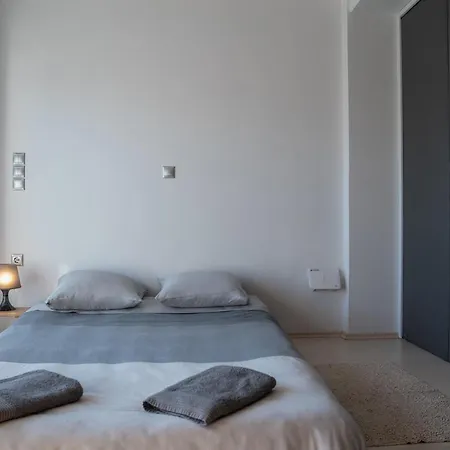 아파트 Seaside Maisonette In