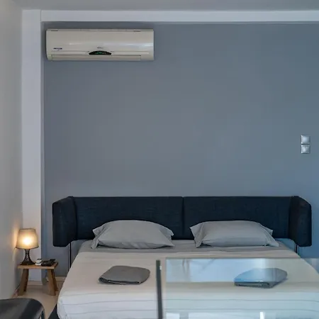 아파트 Seaside Maisonette In