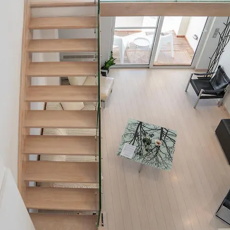 Seaside Maisonette In Apartment