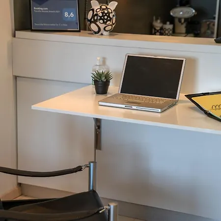 아파트 Seaside Maisonette In 이타