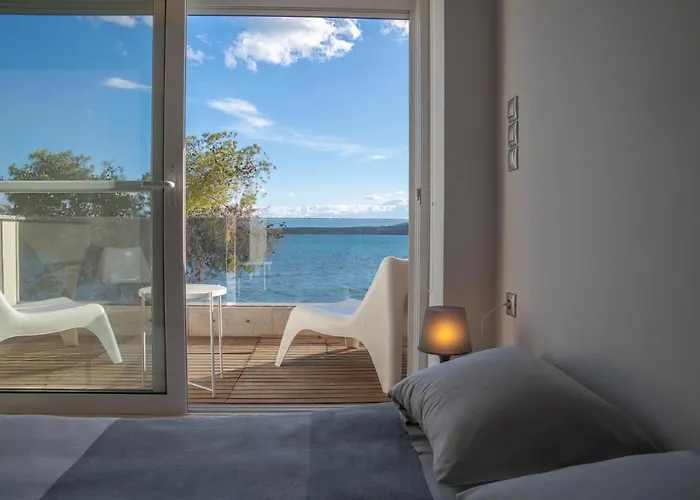 Seaside Maisonette In Appartement Itea